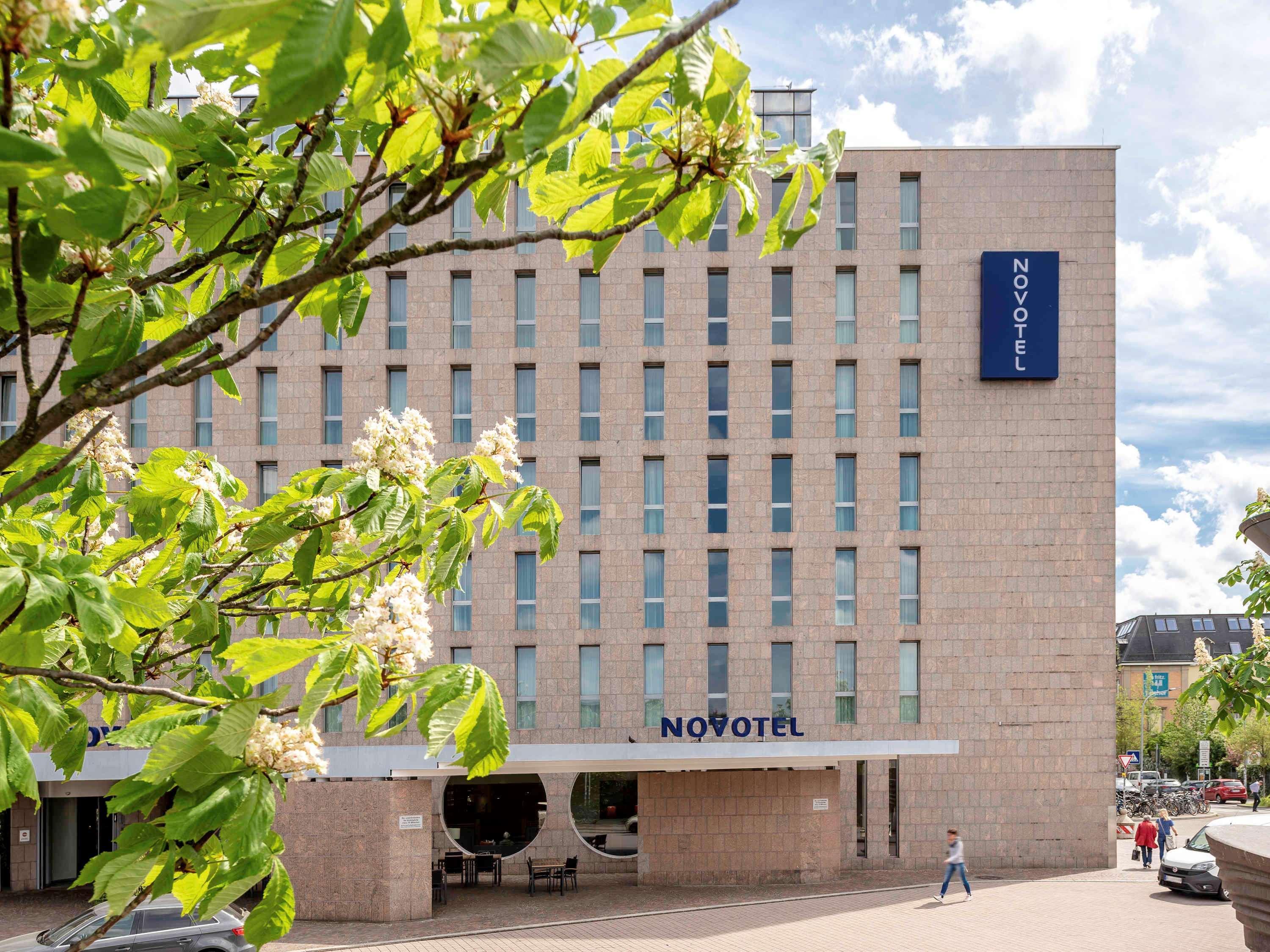 Novotel Freiburg Am Konzerthaus Exterior foto